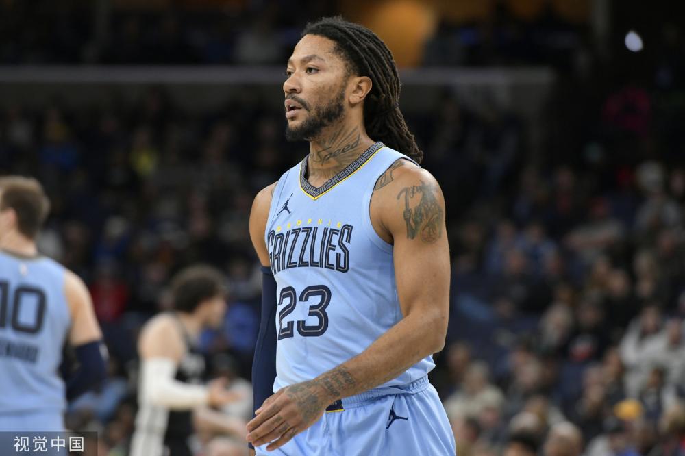 整个锋线在 整个锋线在