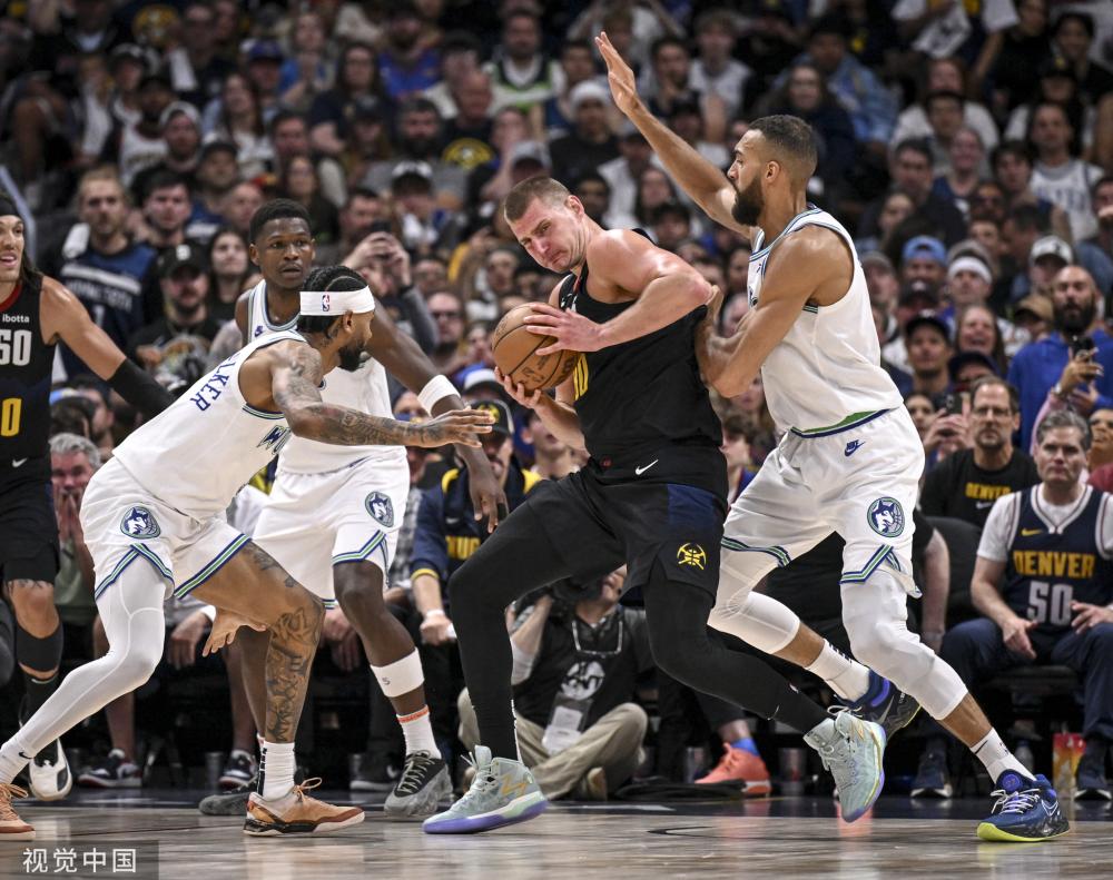 目中的英雄 目中的英雄