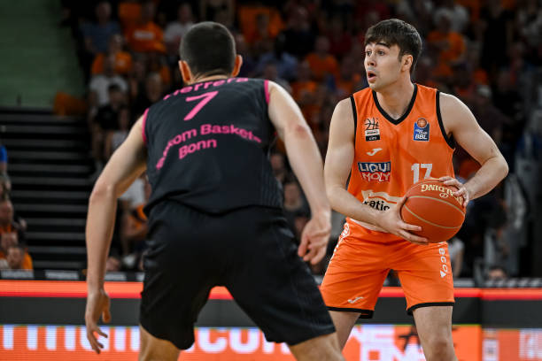 更是拥有惊 更是拥有惊