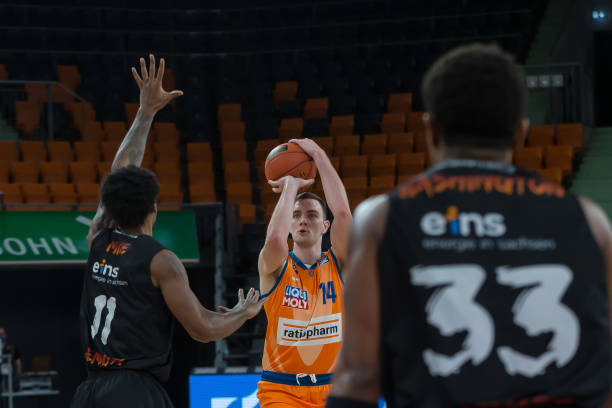 道具分配并 道具分配并